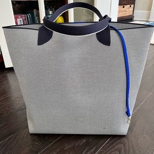 Rothy’s tote